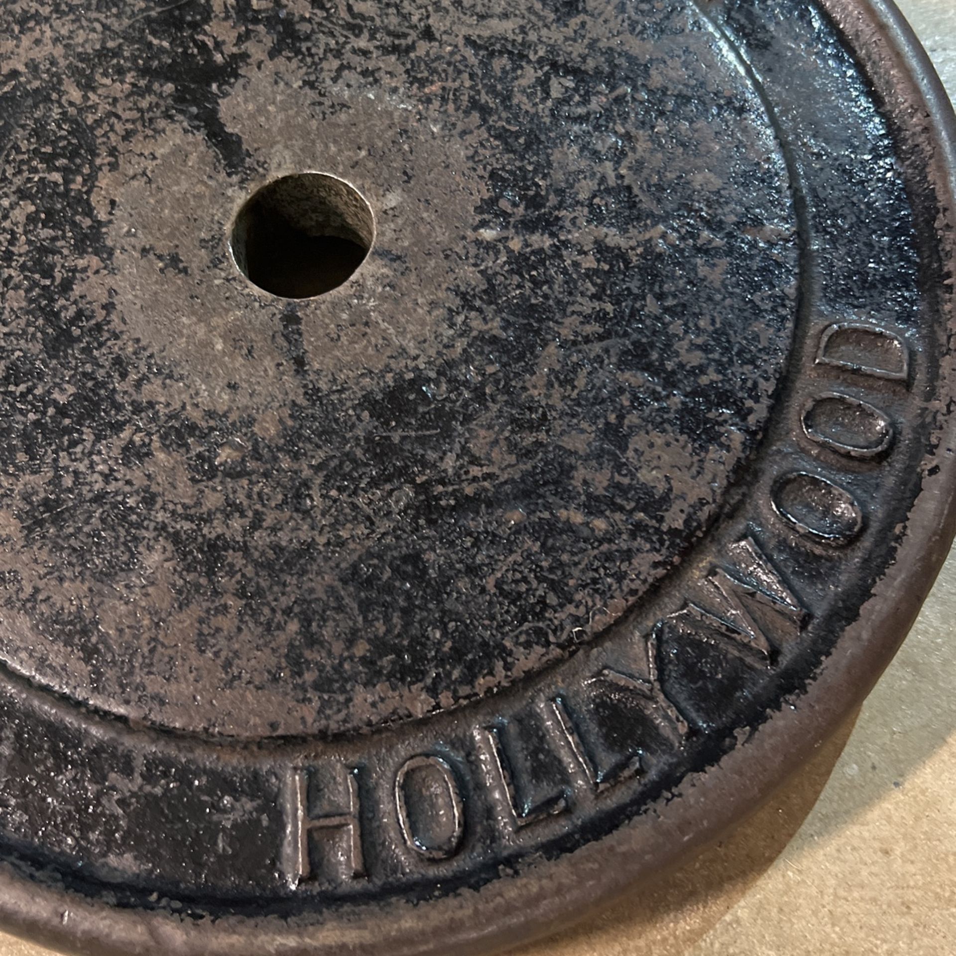 2 25 Pound Plates for Sale in Hoffman Estates, IL OfferUp