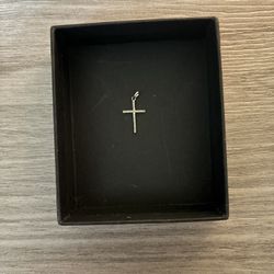 Diamond Cross Pendant 