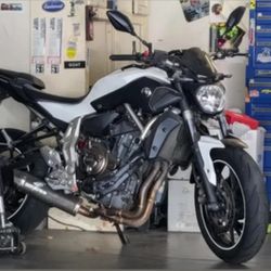 2015 Yamaha Fz07 