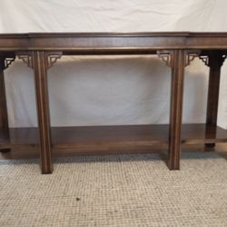 Lane  Sofa Table