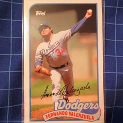 Fernando Valenzuela 1989 Talk Baseball Card
