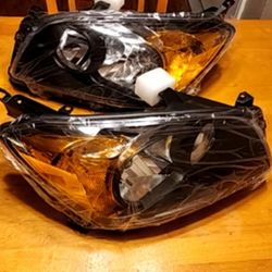 09-12 Toyota RAV4 NEW PAIR Headlight PAR de faros delanteros nuevos 2009 - 2012 Toyota Rav4