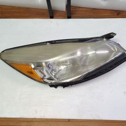 13-16 Ford Escape Headlight Assembly 