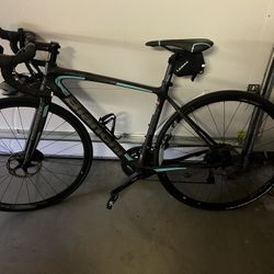 Bianchi Intenso Road Bike