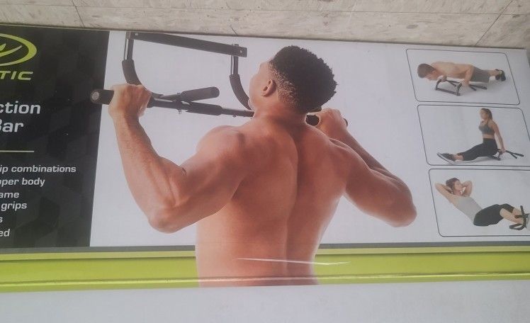 Pull Up Bar