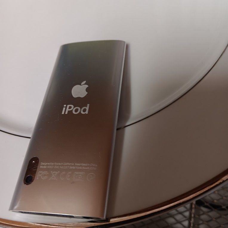 Silver IPOD with Canera