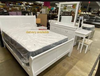 Bedroom Set Bed Nightstand 