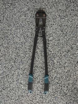 24" Bolt Cutters – Heavy Duty – Sunrise