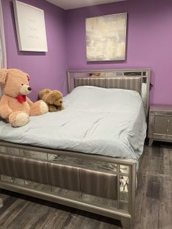 Quinn Suze Bedroom Set