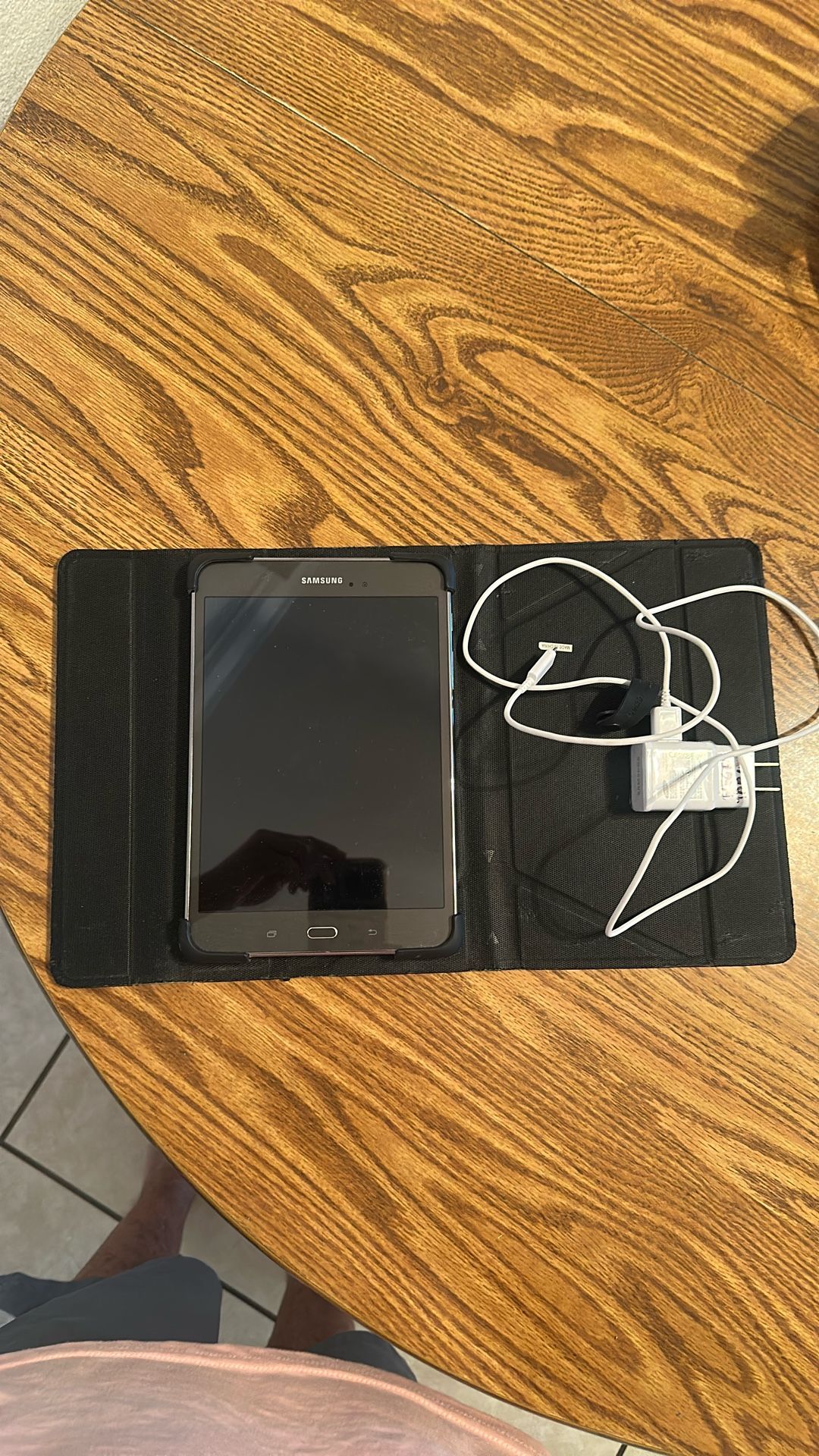 Samsung Tablet Like New Works
