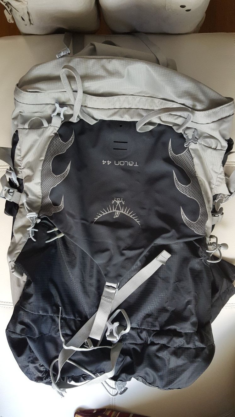 Osprey Talon 44 Hiking Camping Backpack Onyx Black /Grey Color - Size S. Condition is Used.