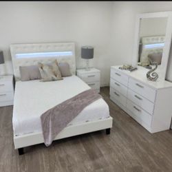 Bedroom Set ( Juego De Cuarto)💮Sold separately too💮Fast delivery