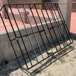 bed frame 