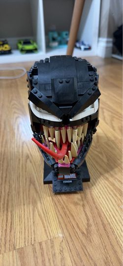 LEGO Marvel Venom Face/Bust Set