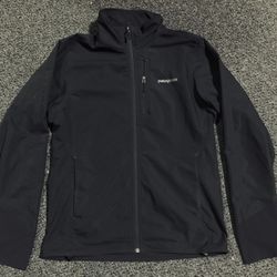Patagonia Common Threads Partnership mens size medium black windbreaker jacket coat - worn once like new