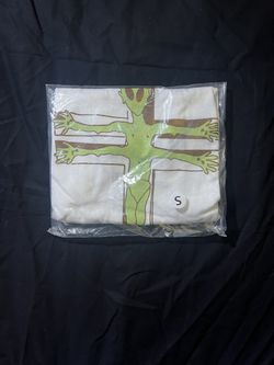 Absurd Alien Tee