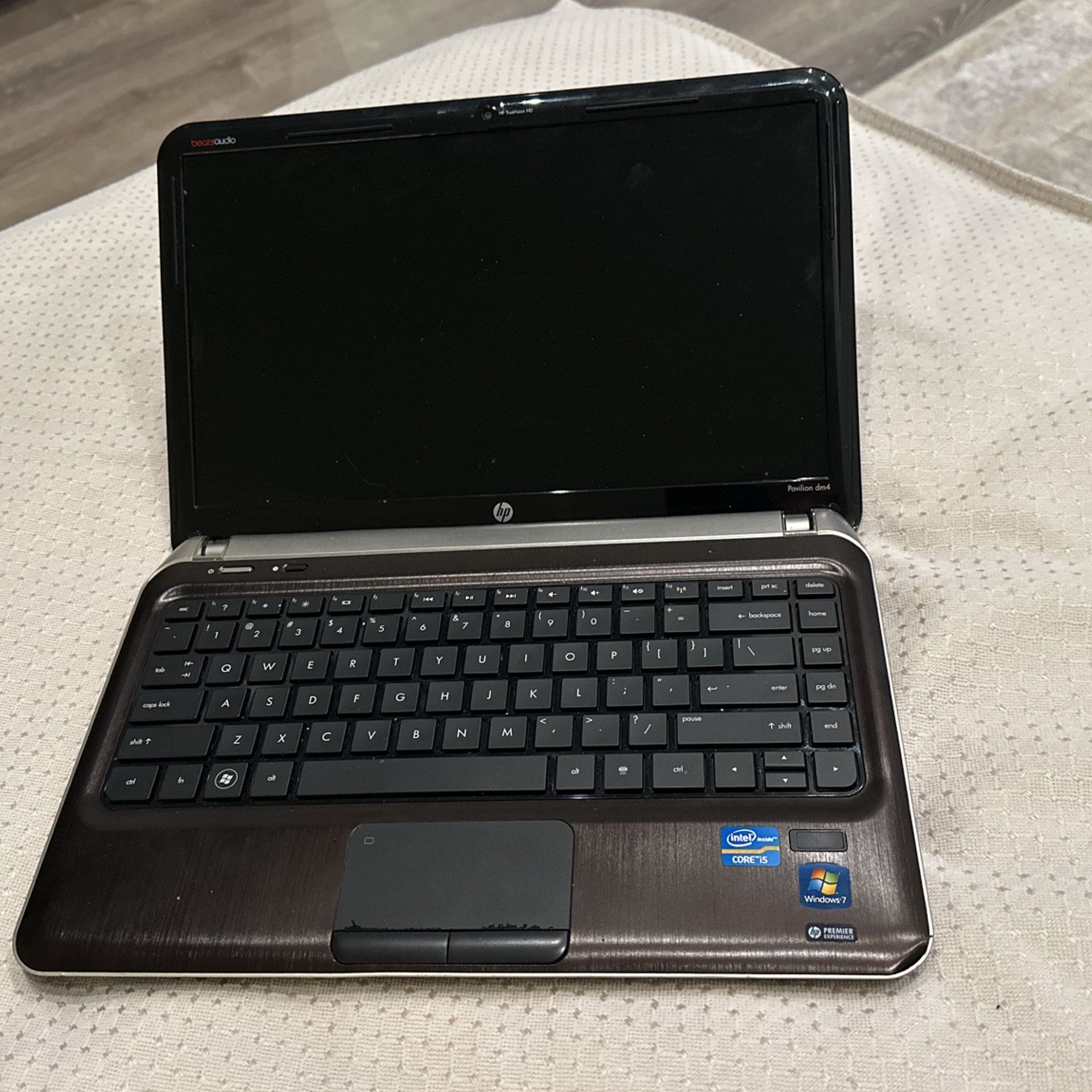 HP Pavilion DM4