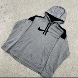 Nike therma fit hoodie