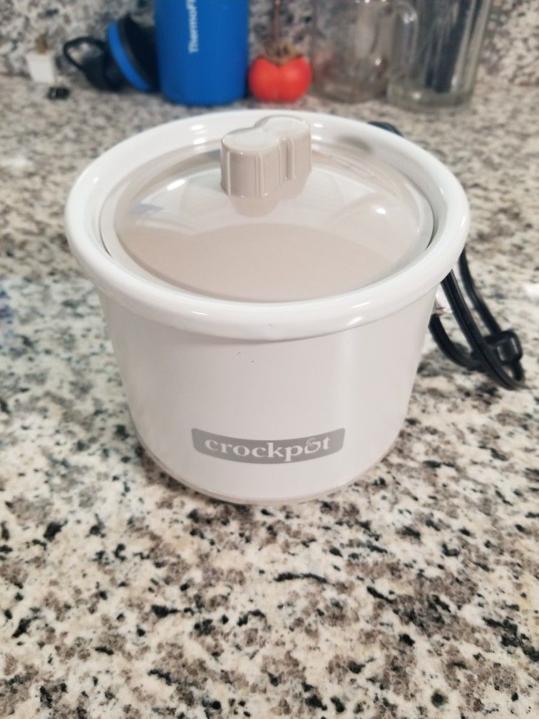 Brand New Mini Crockpot