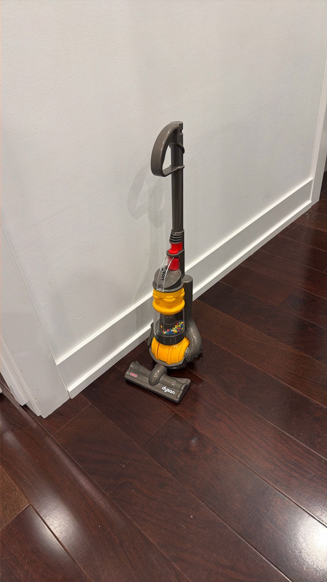 Dyson Toy Vacuum 