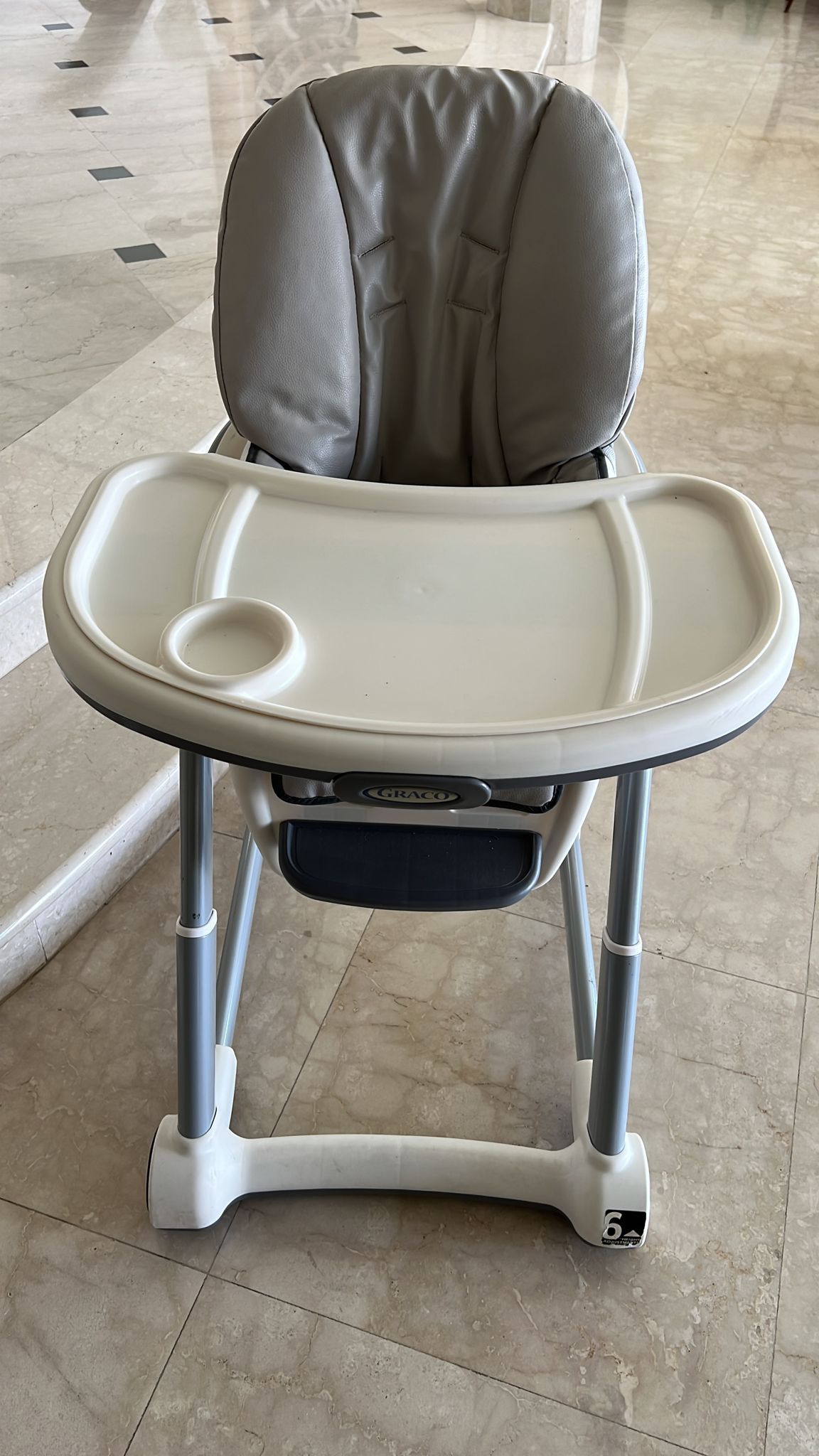 Baby Seating Chair (Graco)