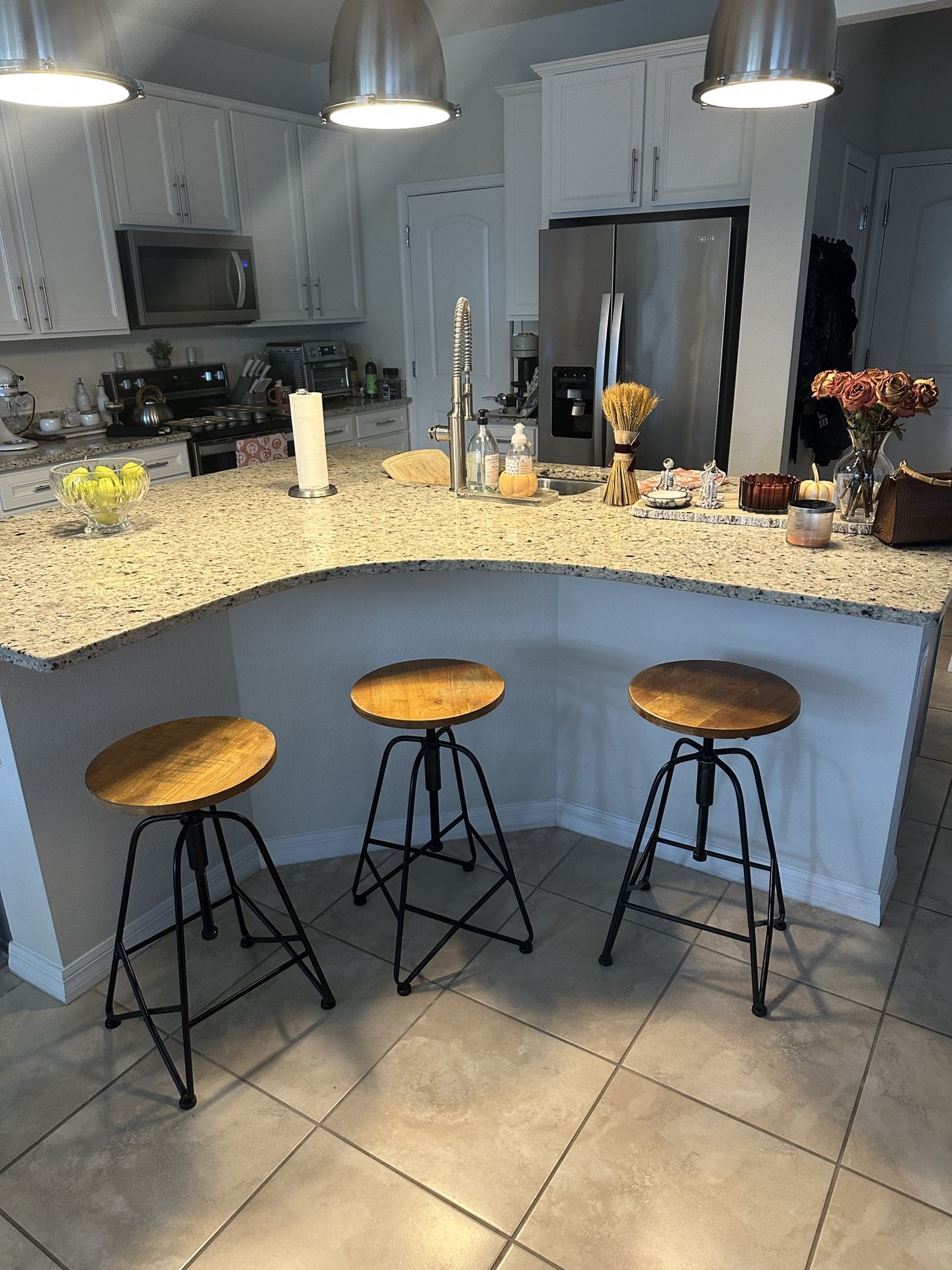 3 Adjustable Barstools