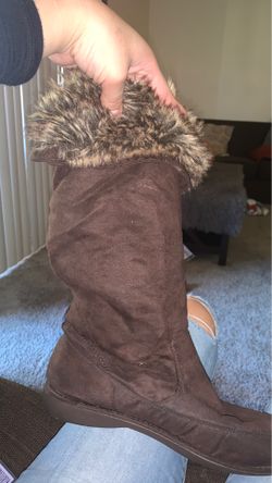 womens boots size 10