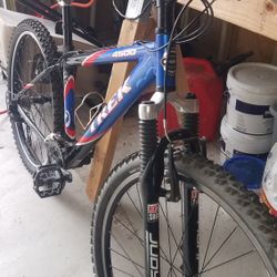 Trek Mountain Bike