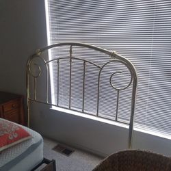   Bedroom    Headboard