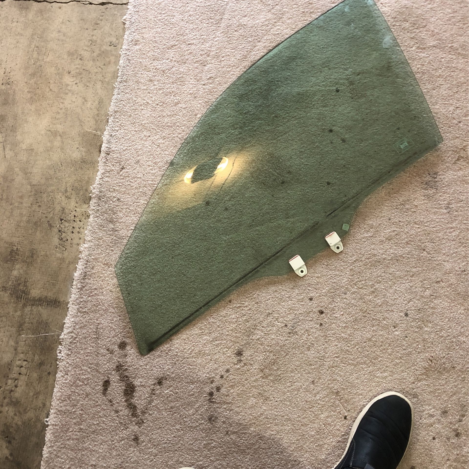 2006-2007 Honda Accord Driver door glass