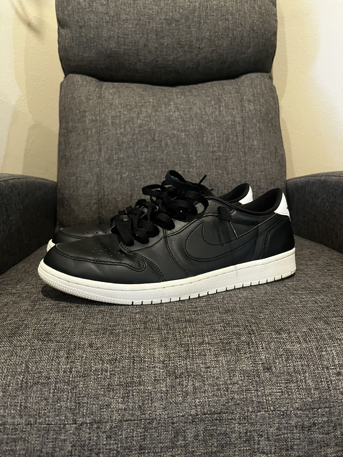 Air Jordan One Low “Cyber Monday “ 10.5