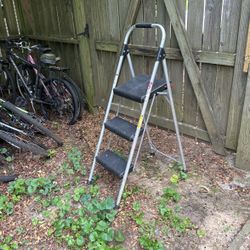 Step Ladder