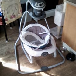 Graco Electric Baby Swing 