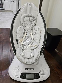 4moms MAMAROO Baby Swing For Sale