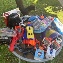 Nerf guns/misc toys/Collectibles
