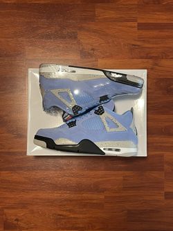 Jordan 4 “University Blue”