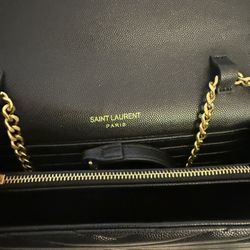 Beautiful women's leather bag