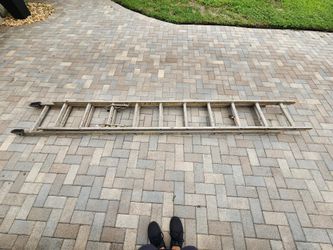 20ft Extension Ladder - Used