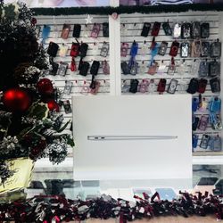 MacBook Air 13-inch M1 8Ram 256GB 