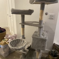 Tall Cat Play Tower