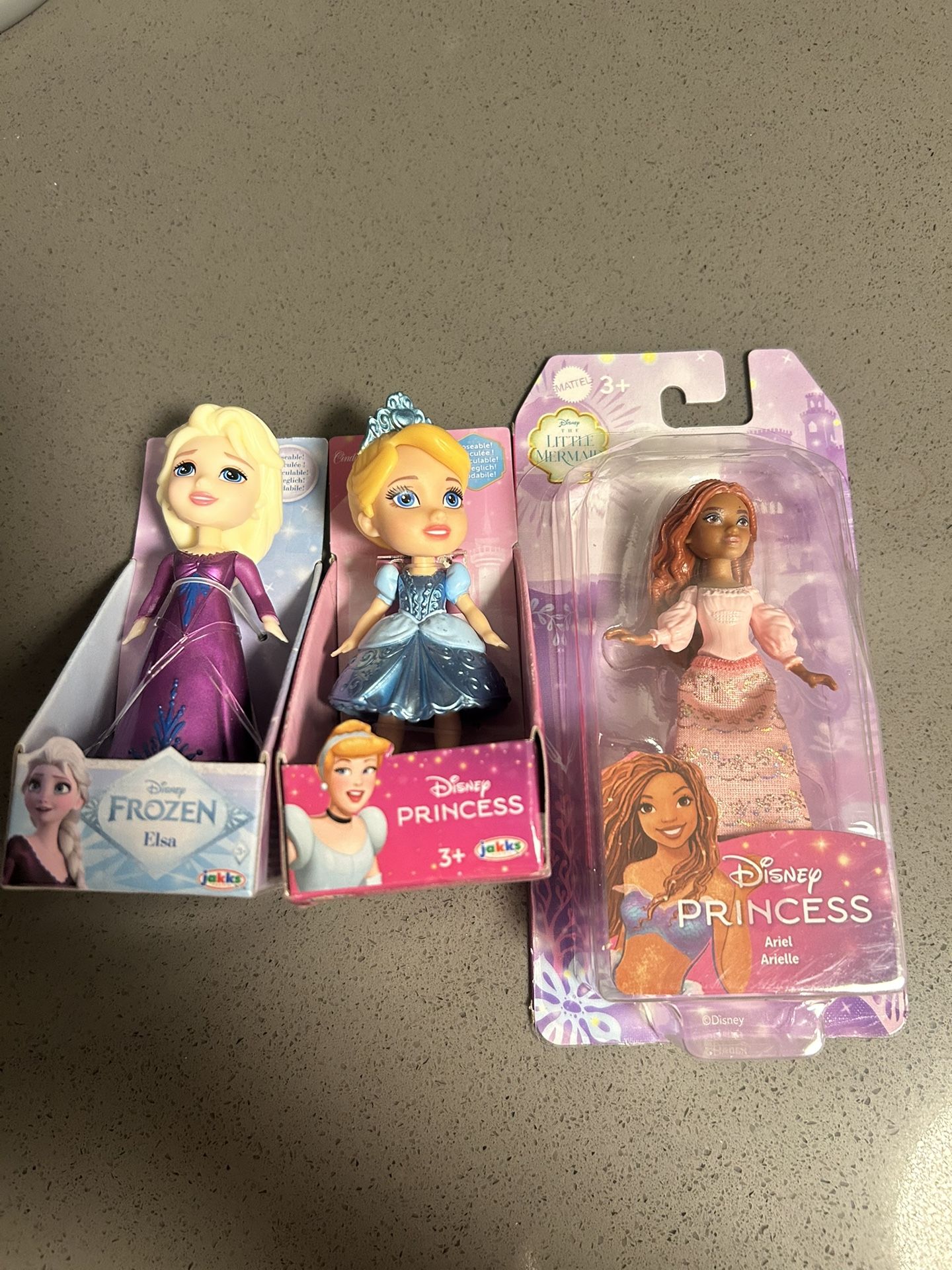 NEW 15 Disney Princess Dolls All For $30