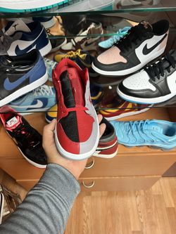 Jordan 1 Low Ohio State Womens Size 12/ Mens Size 10.5