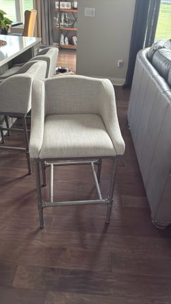 4 bar stools- sold together or pairs