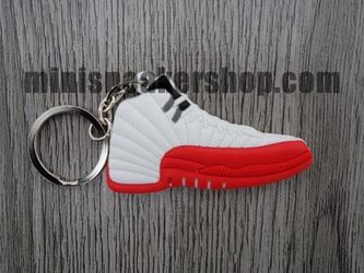 FLAT SILICON SNEAKER KEYCHAIN JORDAN 12 - CHERRY GS