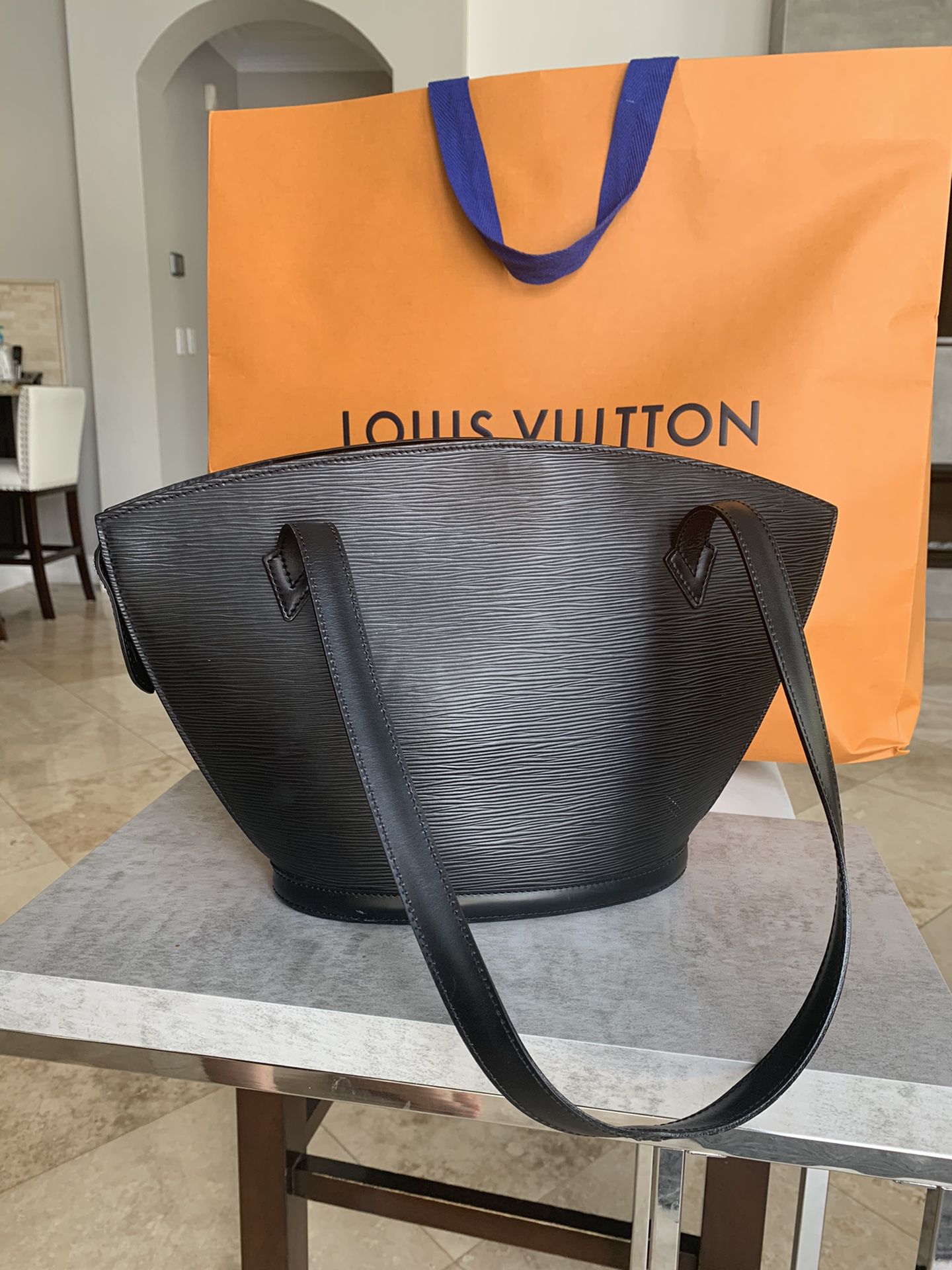 LOUIS VUITTON Black Leather Saint Jacque bag for Sale in