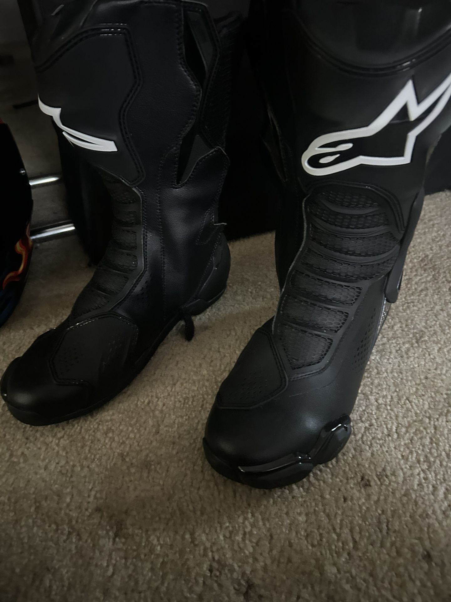 Alpinestars SMX-6 V3 Vented Boots – Size 9 / Black – Brand New