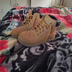 Timberlands Size 3Y $10