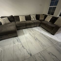 Sectional & Ottoman