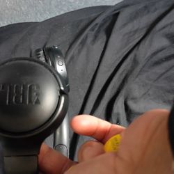 JBL Bluetooth Headphones 