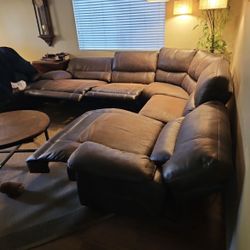 *Free Delivery* Power Recliner Sectional Couch Sofa 